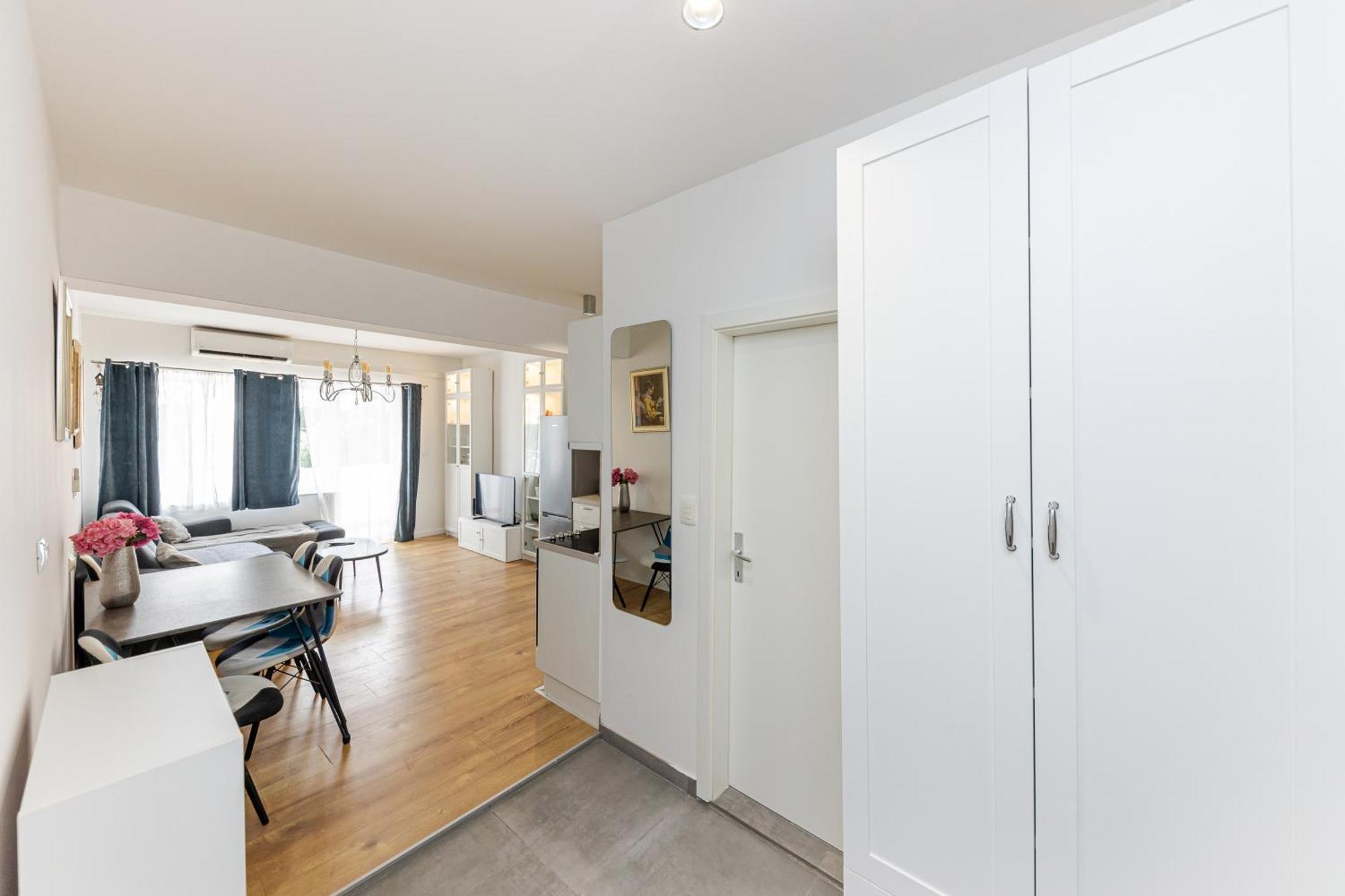 House Niko M With 6 Apartments Split Eksteriør bilde