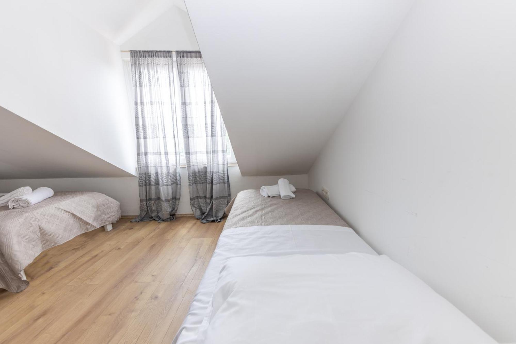 House Niko M With 6 Apartments Split Eksteriør bilde